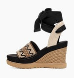 Afbeelding in Gallery-weergave laden, UGG Abbot ankle wrap black