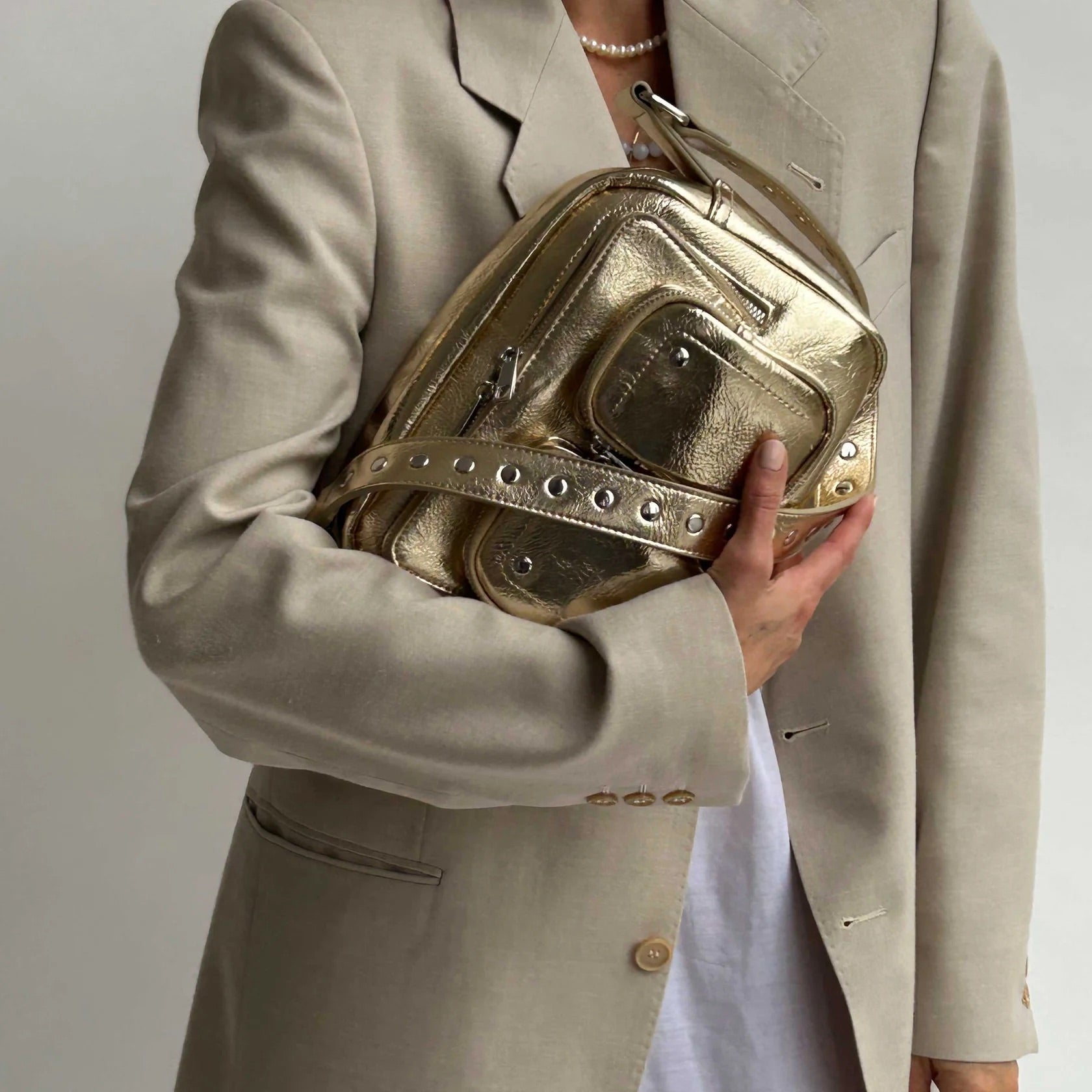 Núnoo Ellie recycled cool light gold