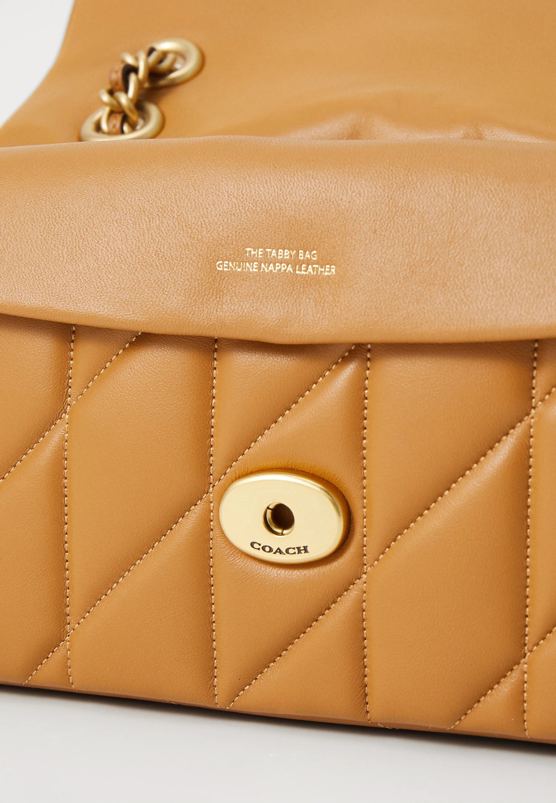 Coach quilted tabby shoulder bag 26 with chain Honey brown