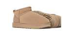 Afbeelding in Gallery-weergave laden, UGG Classic Ultra Mini Sand
