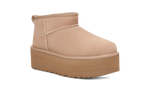 Afbeelding in Gallery-weergave laden, UGG Classic Ultra Mini Platform Sand
