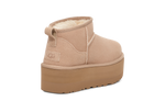 Afbeelding in Gallery-weergave laden, UGG Classic Ultra Mini Platform Sand
