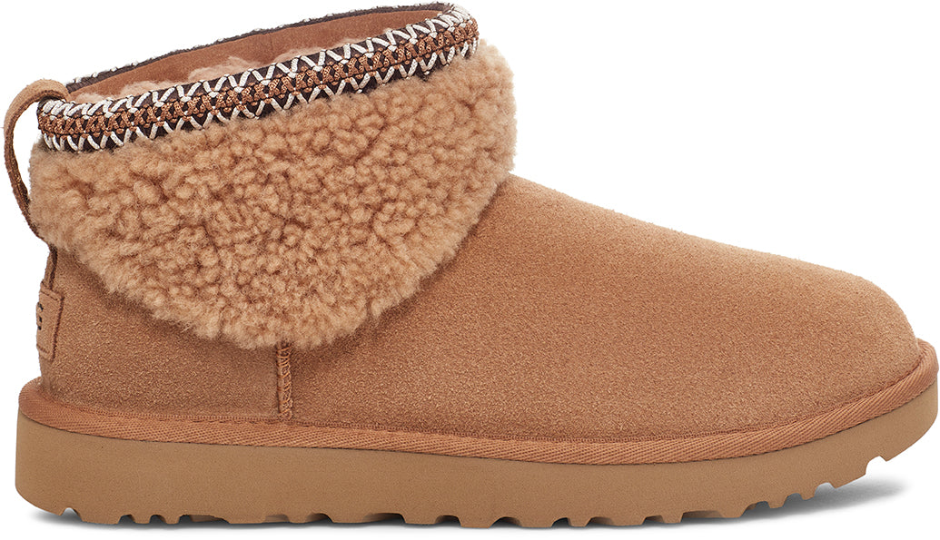 UGG Classic Ultra Mini Maxi Curly Chestnut