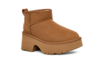 Afbeelding in Gallery-weergave laden, UGG Classic Ultra Mini New Heights Chestnut
