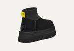 Afbeelding in Gallery-weergave laden, UGG Classic Ultra Mini Dipper black
