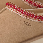 Afbeelding in Gallery-weergave laden, UGG Tasman II Sand/ Dark cherry
