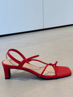 Afbeelding in Gallery-weergave laden, Lola Casademunt Sandaal hak Rojo
