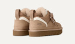 Afbeelding in Gallery-weergave laden, UGG Lowmel Sand
