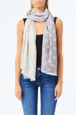 Afbeelding in Gallery-weergave laden, LIU JO LUREX - SCARF/SHAWL  SILVER
