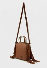 Afbeelding in Gallery-weergave laden, Karl Lagerfeld  CIRCLE SM ZIP TOTE FRINGES DARK TAN
