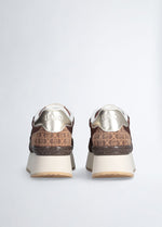 Afbeelding in Gallery-weergave laden, Liu Jo Sneaker Dreamy 02 SUEDE/MESH/PRINT EBANO/LIGHT GOLD
