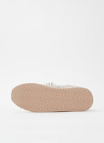 Afbeelding in Gallery-weergave laden, Kurt Geiger Islington Pom Pom Pump Metal Comb Suede
