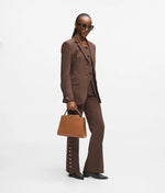 Afbeelding in Gallery-weergave laden, Karl Lagerfeld  SIGNATURE MD TOP HANDLE SUED DARK TAN
