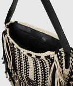 Afbeelding in Gallery-weergave laden, Karl Lagerfeld K/Autograph Patch SHB Fringe Black/White
