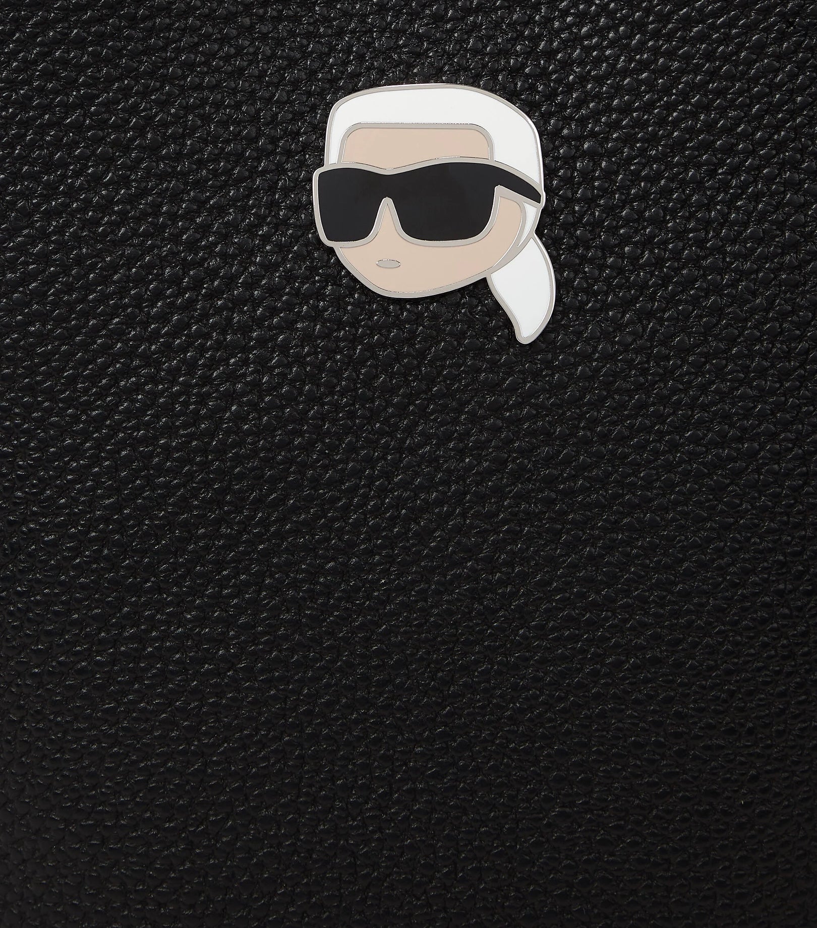 Karl Lagerfeld IKON PEBBLE BUCKET BAG
