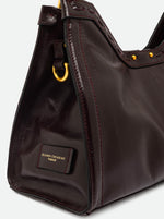 Afbeelding in Gallery-weergave laden, Gianni Chiarini AURORA ANTIQUE RUBY
