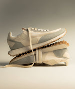 Afbeelding in Gallery-weergave laden, Ghoud Starlight Soft Low Wom Solid/Glitter White
