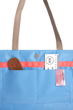 Afbeelding in Gallery-weergave laden, Marie Martens Charms shopper light blue
