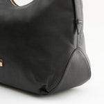 Afbeelding in Gallery-weergave laden, Nathan-Baume Carrie Suede Zipped Shoulderbag Black
