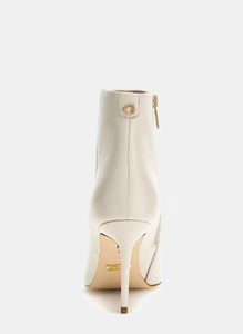 Guess bootie Richer cream