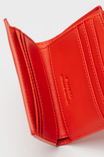 Afbeelding in Gallery-weergave laden, Pinko MULTI PURPOSE WALLET VITELLO S MANDARIN RED-ANTIQUE GOLD
