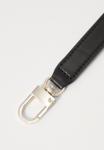 Guess ECO EVAINE TOP HANDLE FLAP BLACK