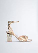 Afbeelding in Gallery-weergave laden, Liu Jo Violet 05 Sandal Laminated light gold
