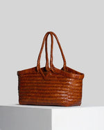 Afbeelding in Gallery-weergave laden, Vipera Crudelia Plain Cognac
