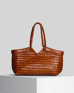 Afbeelding in Gallery-weergave laden, Vipera Crudelia Plain Cognac
