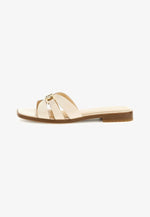 Afbeelding in Gallery-weergave laden, Guess Realla Slipper Cream
