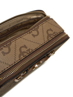Afbeelding in Gallery-weergave laden, Guess IZZY CAMERA BAG LATTE LOGO
