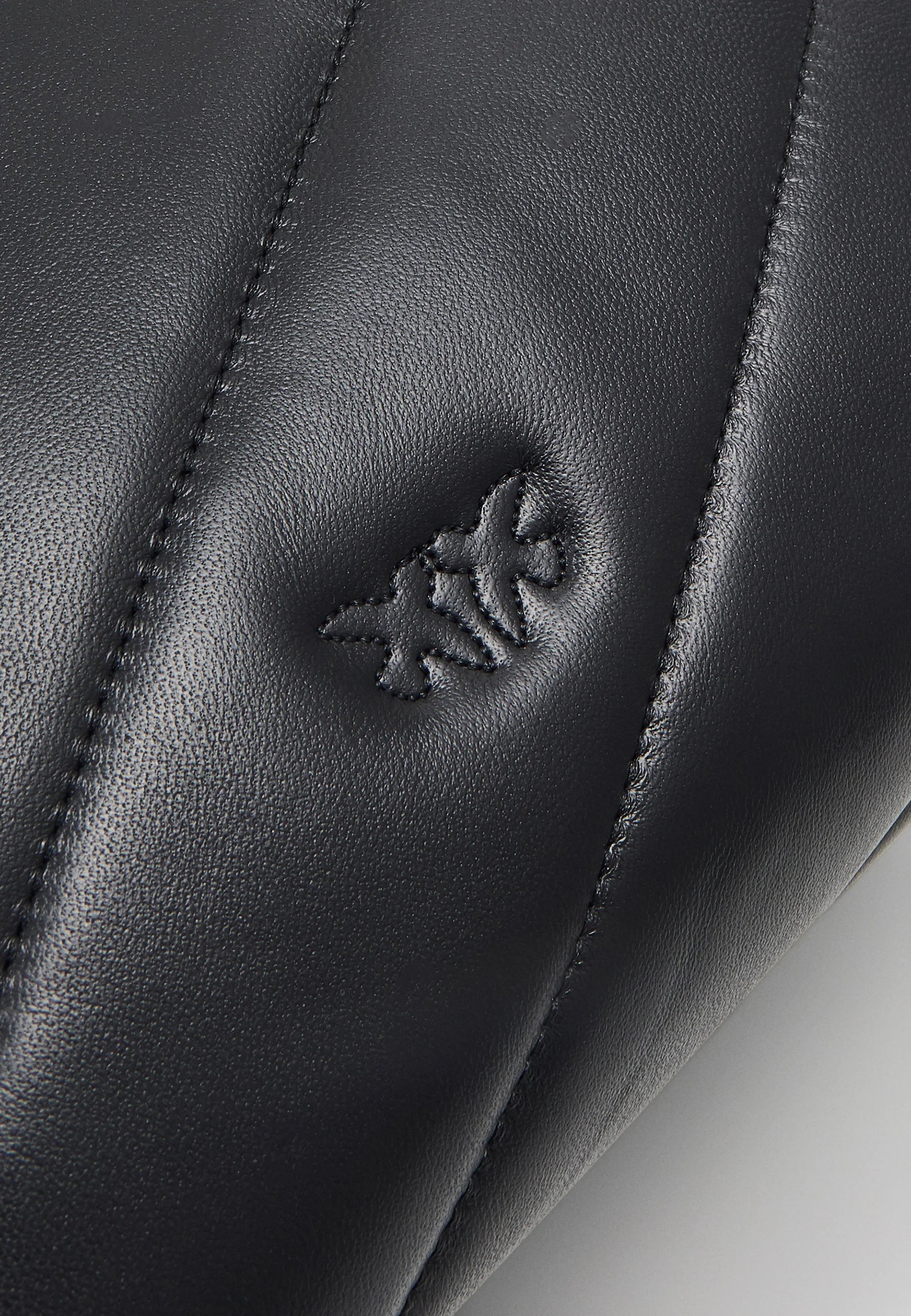 LOVE PUFF CLASSIC CL SHEEP NAPPA