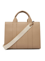 Afbeelding in Gallery-weergave laden, Karl Lagerfeld  RSG MD SQUARE TOTE PEB EMB NOUGAT
