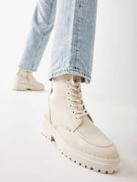 Afbeelding in Gallery-weergave laden, Nubikk Laarsje Fae Aubine Desert Leather
