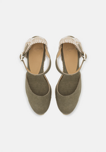 Castaner Carol/6/002 Olive
