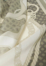 Afbeelding in Gallery-weergave laden, Guess PRINTED BANDANA 70 X 70 THYME
