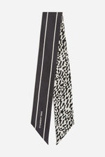 Afbeelding in Gallery-weergave laden, Karl Lagerfeld ESSENTIAL THIN SILK SCARF GP
