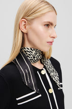 Afbeelding in Gallery-weergave laden, Karl Lagerfeld ESSENTIAL THIN SILK SCARF GP
