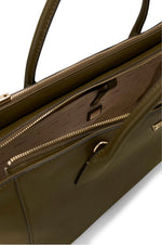 Afbeelding in Gallery-weergave laden, Guess MARISSA TECH TOTE OLIVE
