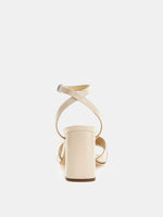 Afbeelding in Gallery-weergave laden, Guess Grato Sandaal Cream
