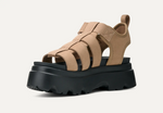 Afbeelding in Gallery-weergave laden, UGG Cora Sandaal
