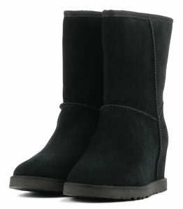 UGG Classic femme short zwart