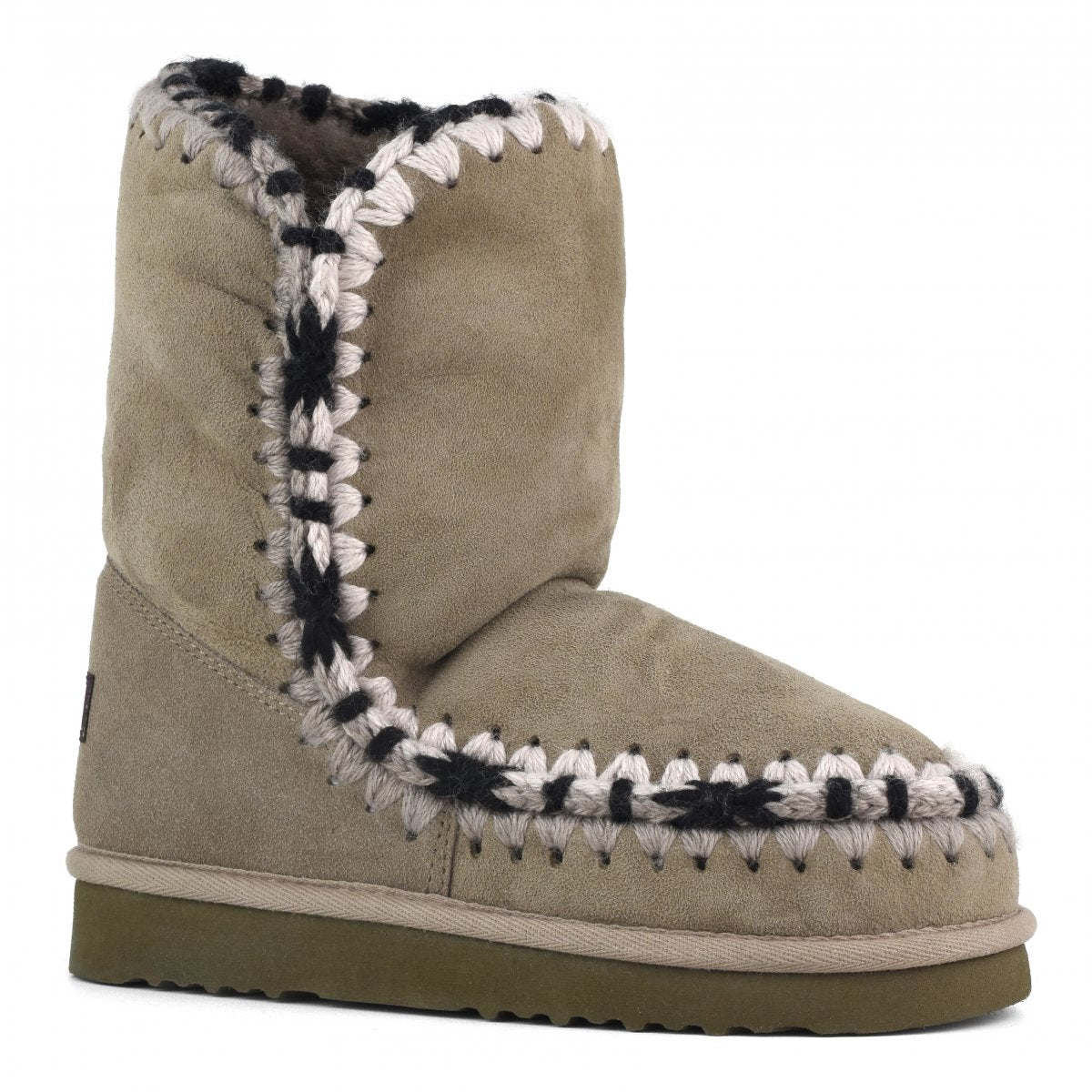 MOU eskimo overstitching